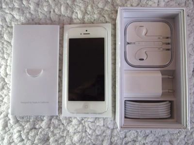 Лот: 2741092. Фото: 1. Iphone 5 бесплатно !. Кнопочные мобильные телефоны