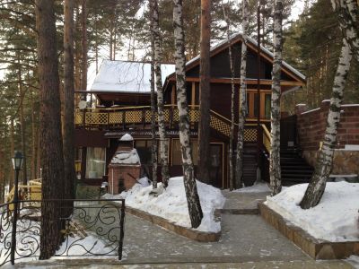 Лот: 5262962. Фото: 1. Благоустроенный дом на берегу... Дома