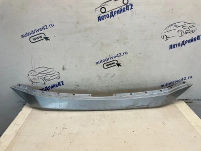 Лот: 23552785. Фото: 1. Накладка решетки радиатора Mazda... Двигатель и элементы двигателя