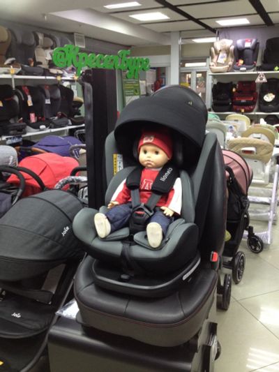 Лот: 14550501. Фото: 1. Автокресло LIONelo BAStiaan ISOfix... Детские автокресла