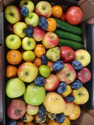 Лот: 19467744. Фото: 1. Фрукты. Овощи, фрукты, зелень