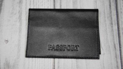 Лот: 5258880. Фото: 1. Корочки под паспорт из натуральной... Бумажники, кошельки, портмоне