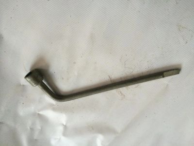 Лот: 4935292. Фото: 1. Балонник Toyota Caldina 240-246... Ручные инструменты для автомобиля