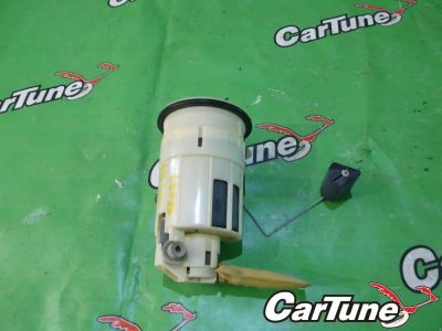 Лот: 10542253. Фото: 1. бензонасос R- toyota aristo JZS161... Двигатель и элементы двигателя
