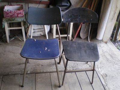 Лот: 11972602. Фото: 1. 2 металлических стула. Мебель