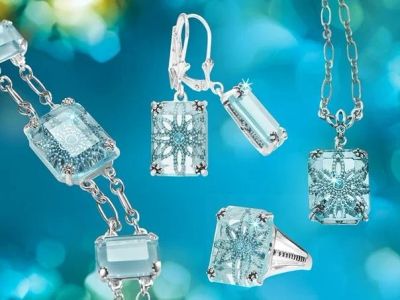 Лот: 6522744. Фото: 1. Коллекция украшений AVON "Зазеркалье... Комплекты изделий