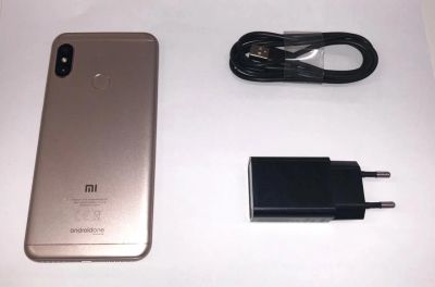 Лот: 14007603. Фото: 1. Xiaomi Mi A2 Lite 32Gb (3Gb) Gold... Смартфоны
