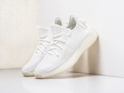 Лот: 14327656. Фото: 1. Кроссовки Adidas Yeezy 350 Boost... Кеды, кроссовки, слипоны