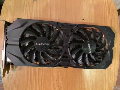Лот: 17393055. Фото: 1. Radeon R9 390. Видеокарты