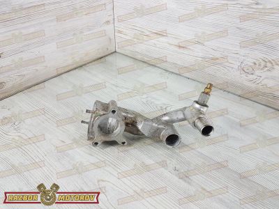 Лот: 23592501. Фото: 1. Корпус термостата Toyota, Lexus... Двигатель и элементы двигателя