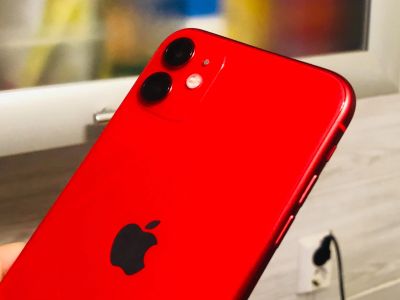 Лот: 17038963. Фото: 1. iPhone 11 64Gb. На гарантии. Смартфоны