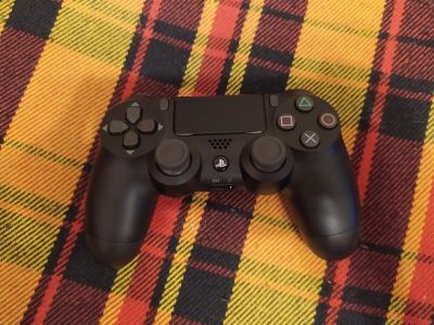 Лот: 16958076. Фото: 1. Геймпад Playstation DualShock... Аксессуары для игровых приставок, консолей, геймпады