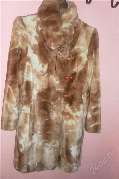 Лот: 2454100. Фото: 1. Шубка из камышового кота. Верхняя одежда