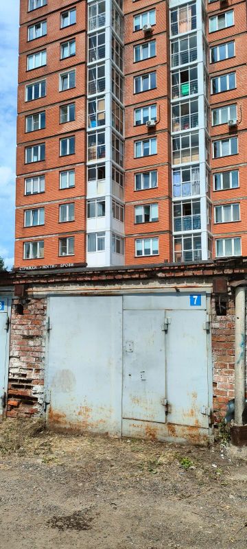 Лот: 23003359. Фото: 1. Продам капитальный гараж на Ветлужанке. Гаражи, парковочные места
