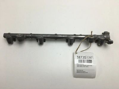 Лот: 20388954. Фото: 1. Рейка топливная Toyota Estima... Топливная система