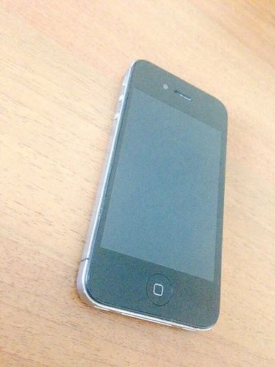 Лот: 3340562. Фото: 1. iphone 4s [Оригинал]. Смартфоны