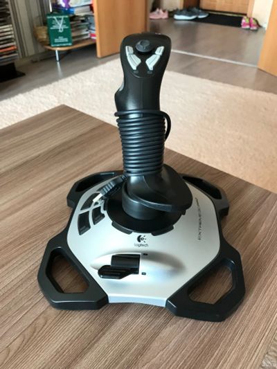 Лот: 14482860. Фото: 1. Джойстик Logitech Extreme 3D Pro. Рули, джойстики