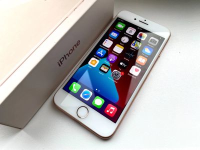 Лот: 17579783. Фото: 1. Apple iPhone 8 64gb РСТ. Смартфоны