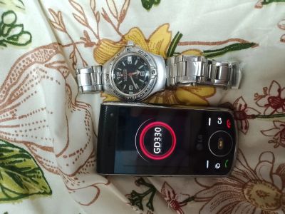 Лот: 24768563. Фото: 1. Samsung GD330 и часы амфибия восток. Оригинальные наручные часы