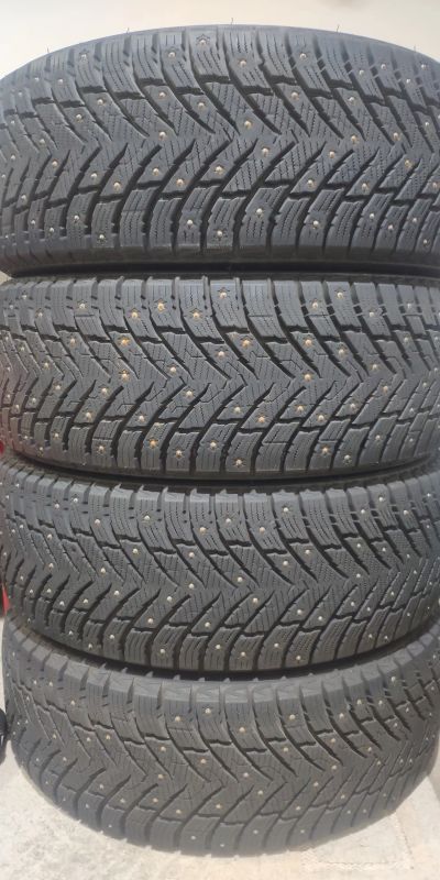 Лот: 25632814. Фото: 1. 215/55 R17 Powetrac SnowPro stud... Шины