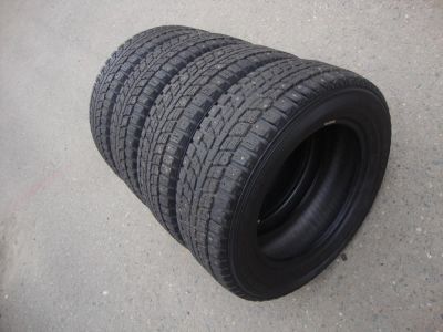 Лот: 10247725. Фото: 1. 195/65/15 Dunlop SP Winter ICE-01... Шины