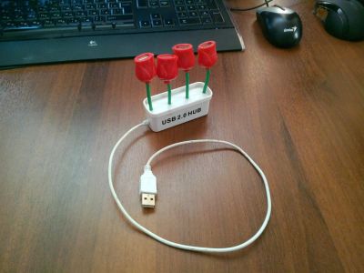 Лот: 3882036. Фото: 1. USB хаб. Разветвитель с одного... Платы расширения, контроллеры, доп. порты