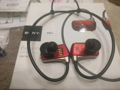 Лот: 11267069. Фото: 1. Sony NWZ-W273S оригинал. Плееры