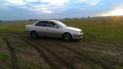 Лот: 5607291. Фото: 1. Отличный автомобиль 2001 года. Автомобили
