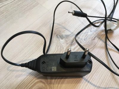 Лот: 11352120. Фото: 1. Сетевое зарядное устройство Nokia... Зарядные устройства, блоки питания, адаптеры сетевые для смартфонов