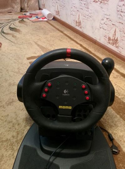 Лот: 4981862. Фото: 1. Руль Logitech momo. Рули, джойстики