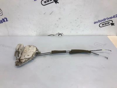Лот: 21705763. Фото: 1. замок двери Honda Civic 4D FD1. Двигатель и элементы двигателя