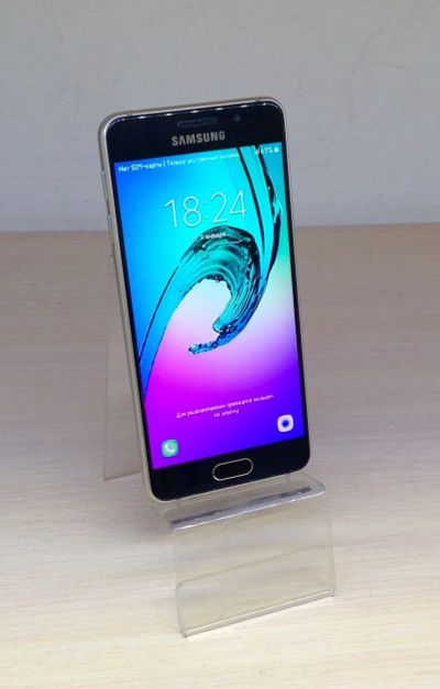 Лот: 12742888. Фото: 1. Смартфон Samsung Galaxy A3 (2016... Смартфоны