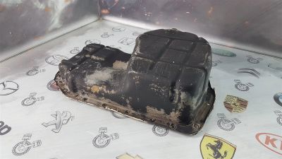 Лот: 25678709. Фото: 1. Поддон Mitsubishi Airtrek CU2W. Двигатель и элементы двигателя