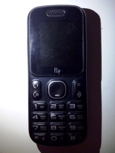 Лот: 5461213. Фото: 1. телефон FLY ds113. Кнопочные мобильные телефоны