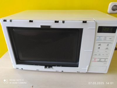 Лот: 25355365. Фото: 1. Микроволновка N 4. Микроволновки, мини-печи