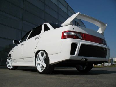 Лот: 6045003. Фото: 1. Задний бампер "ФАНАТ-1" ВАЗ 2110. Детали тюнинга