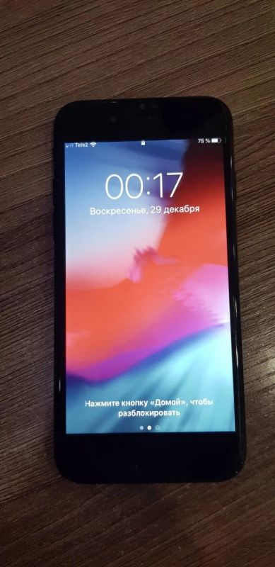 Лот: 15112638. Фото: 1. iPhone 7 32gb black обмен на Samsung. Смартфоны