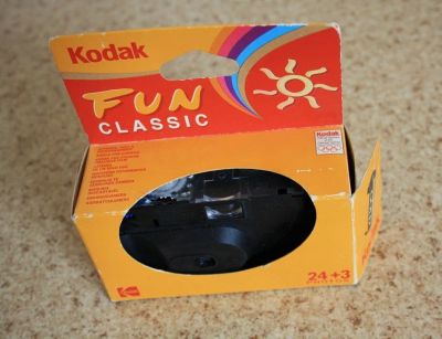 Лот: 15739232. Фото: 1. Фотоаппарат Kodak Fun Classic... Плёночные компактные