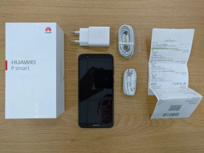 Лот: 17575433. Фото: 1. Huawei P smart (FIG-LX1). Смартфоны