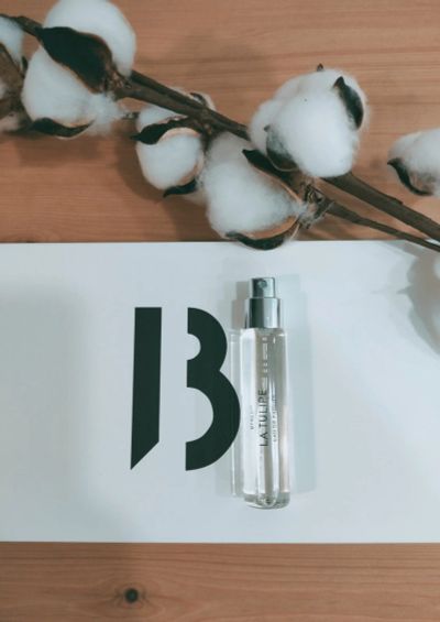 Лот: 16921514. Фото: 1. Byredo La Tulipe12 ml. Женская парфюмерия