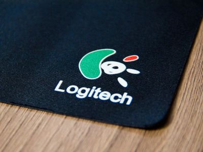 Лот: 11625059. Фото: 1. Коврик Logitech чёрный ковер для... Коврики