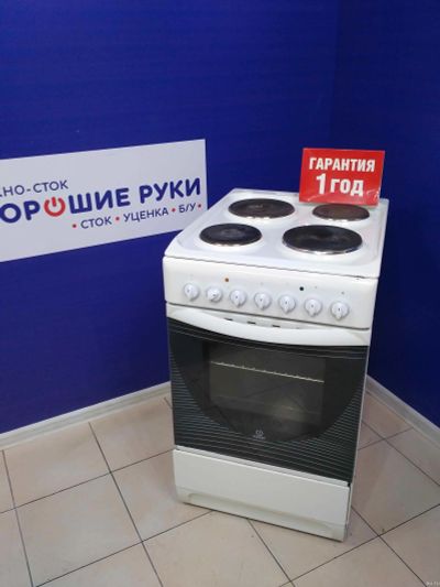 Лот: 14794126. Фото: 1. Плита электрическая indesit k-300... Плиты, духовые шкафы, варочные поверхности