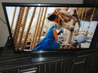 Лот: 15864335. Фото: 1. Телевизор LG 32lb650v. Телевизоры