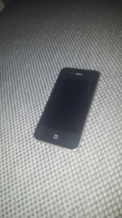 Лот: 6361494. Фото: 1. iPhone 4 8gb идеальное состояние. Смартфоны