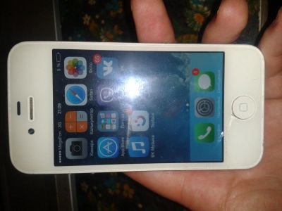 Лот: 4346520. Фото: 1. Iphone 4s 32gb Срочно!. Смартфоны
