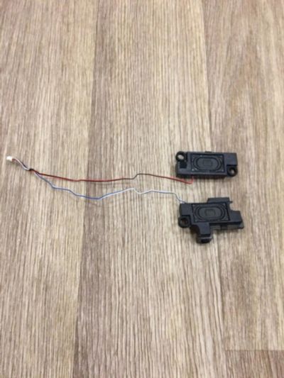 Лот: 11162218. Фото: 1. Динамики от ноутбука Samsung np355v5c. Клавиатуры для ноутбуков