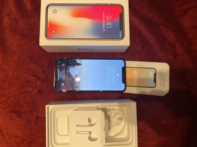 Лот: 14772877. Фото: 1. iPhone X 64 GB. Смартфоны