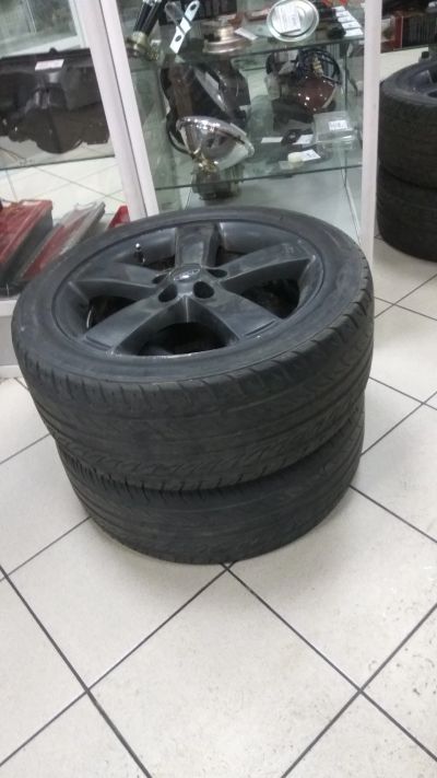 Лот: 12101527. Фото: 1. Автошины 215/50 R17 + литые диски... Шины
