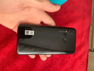 Лот: 17204311. Фото: 1. Honor 10 lite 3/32. Смартфоны