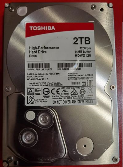 Лот: 18718193. Фото: 1. HDD Toshiba P300 (HDWD120) 2TB. Жёсткие диски (HDD)